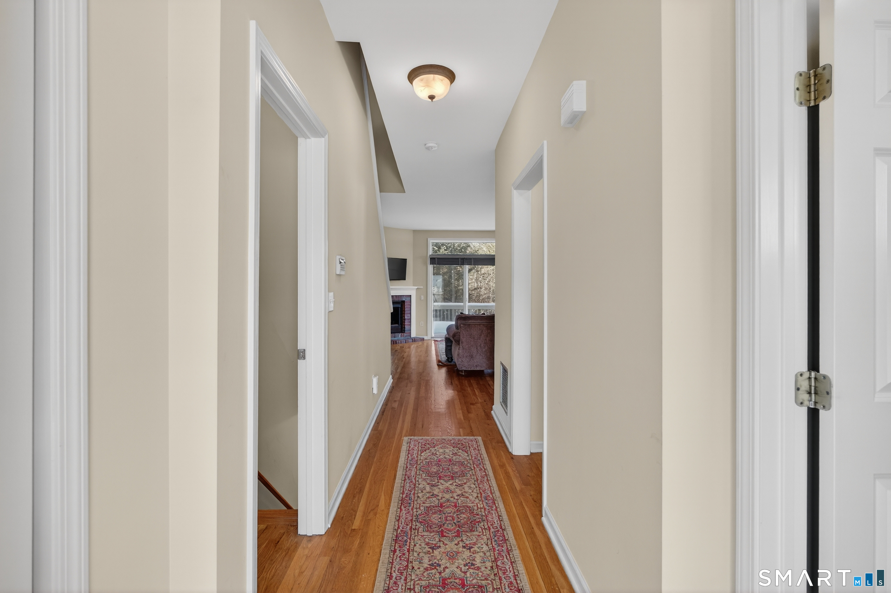 10 Trout Brook Circle 10