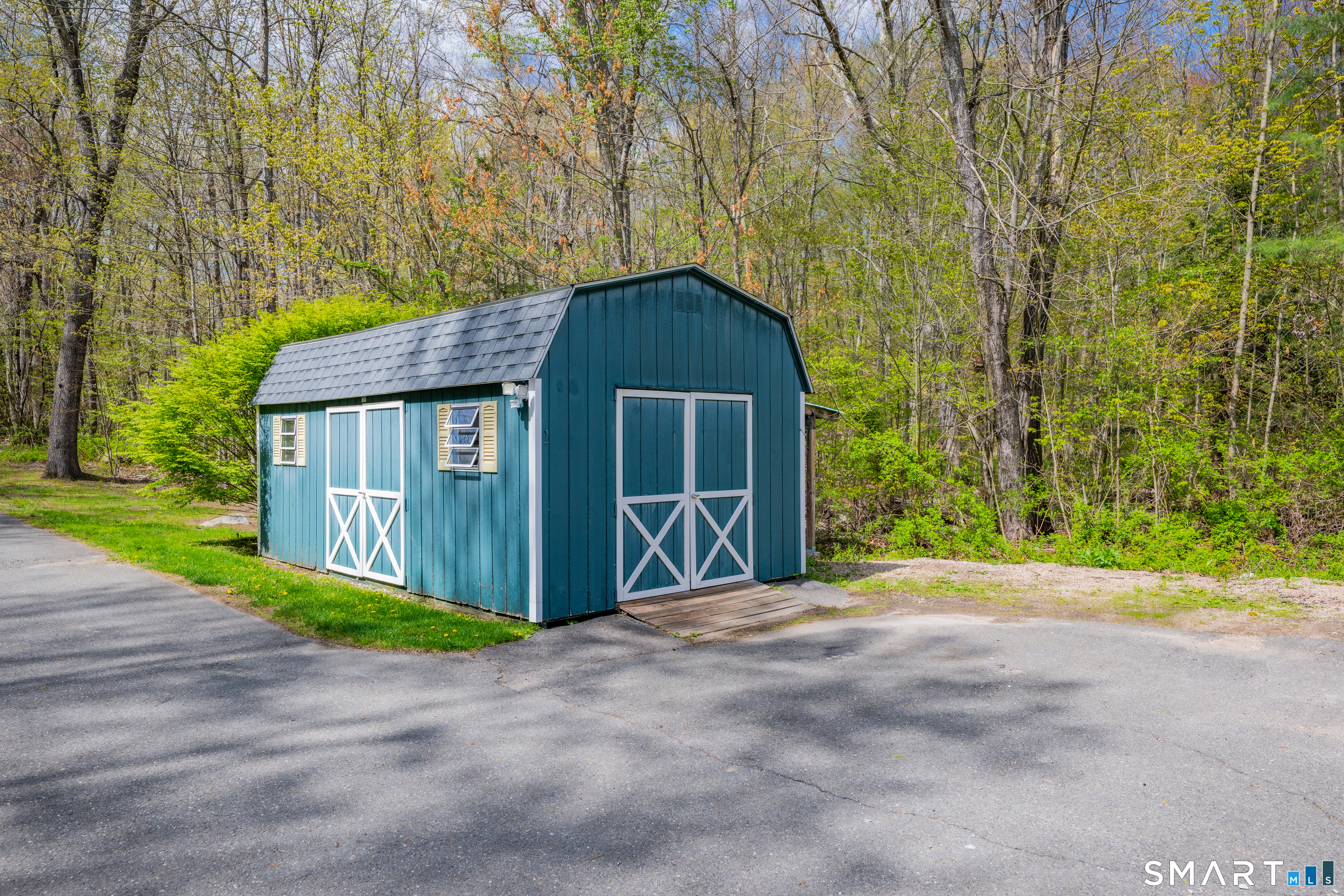 52 Old Farm Road