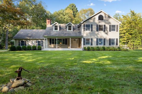 14 Stilson Lane New Milford CT 06776