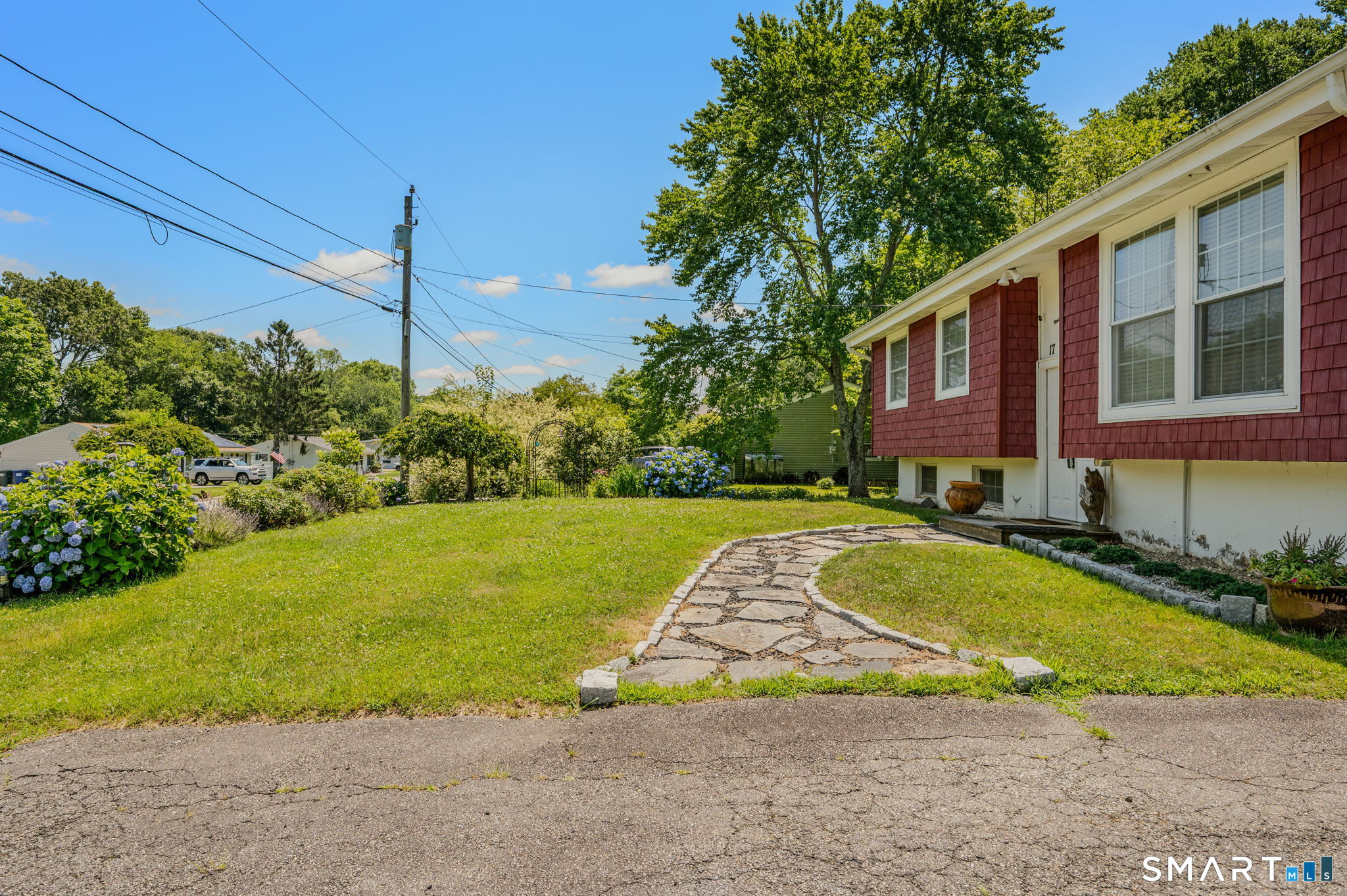 17 Meeting House Lane
