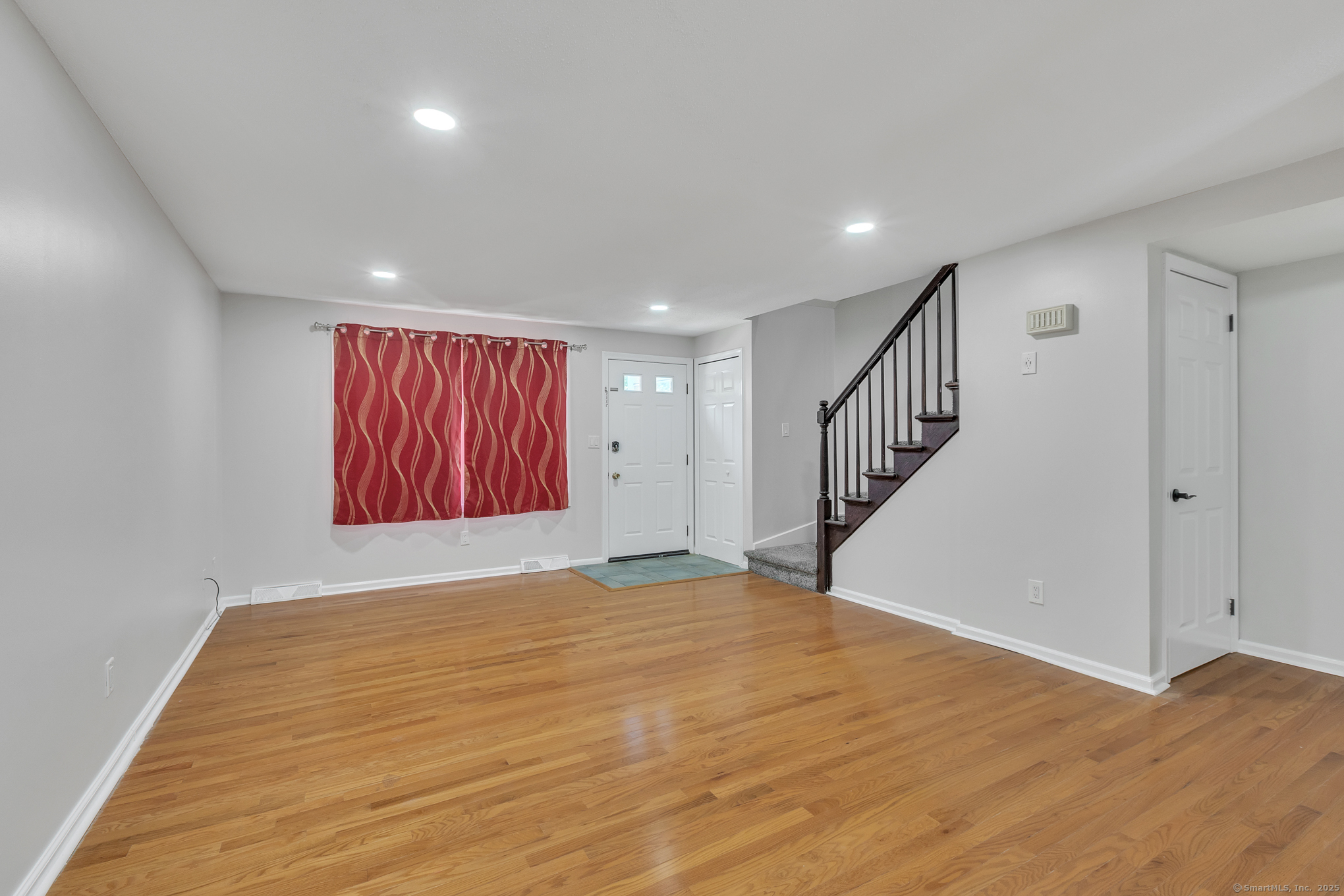 17 Saint Marc Circle B
