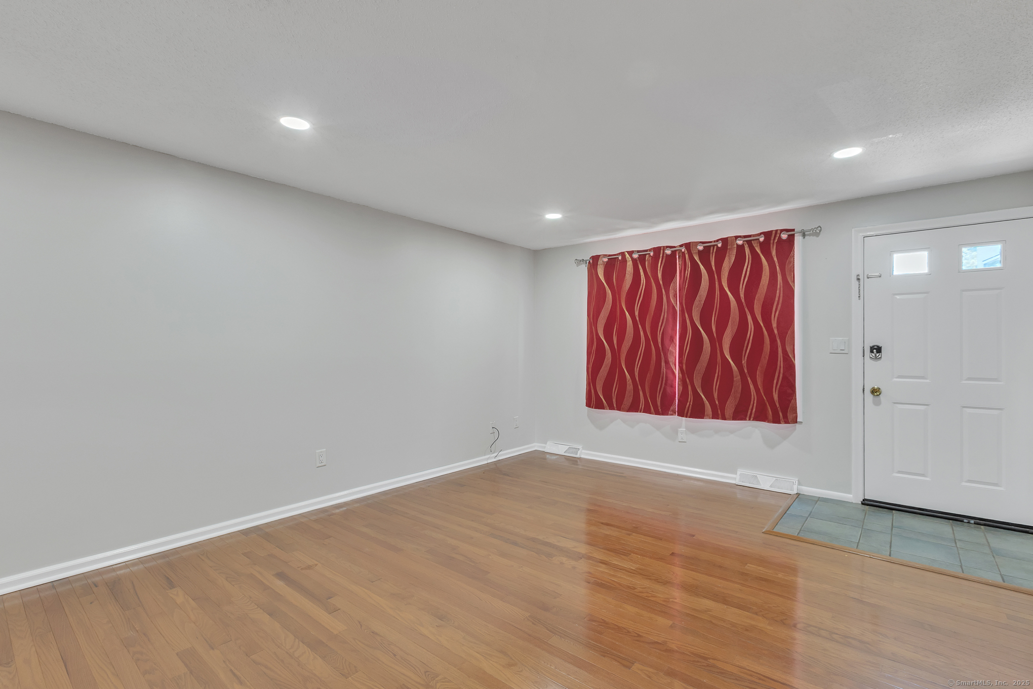 17 Saint Marc Circle B