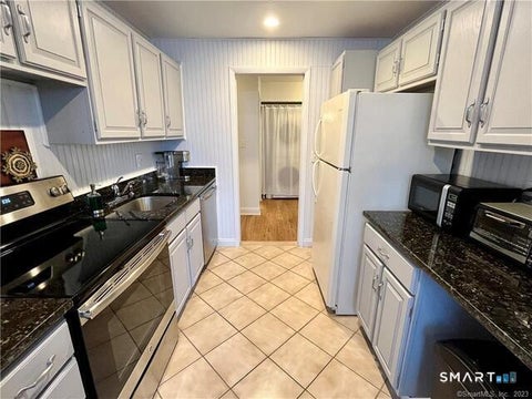 Tiny photo for 155 Brewster Street #2F, Bridgeport, CT 06605 (MLS # 24186923)
