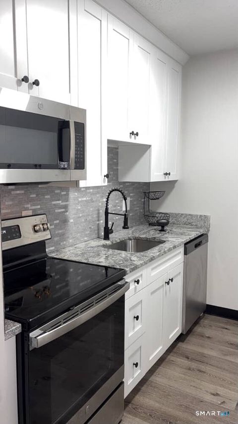 Tiny photo for 16 Townley Street #K1, Hartford, CT 06154 (MLS # 24152480)