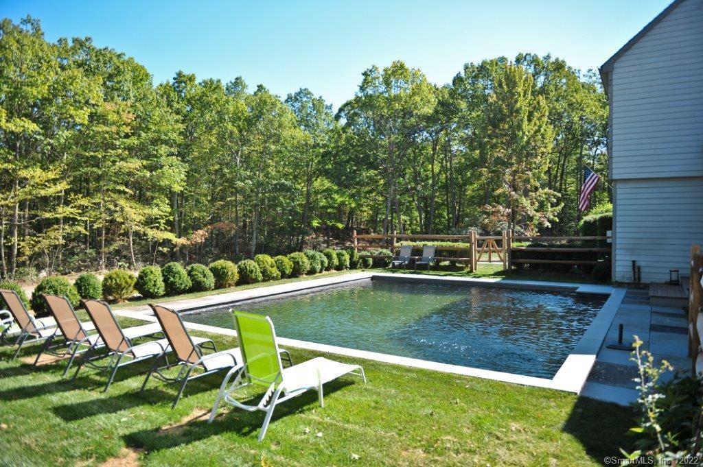 45 Moosehorn Road
