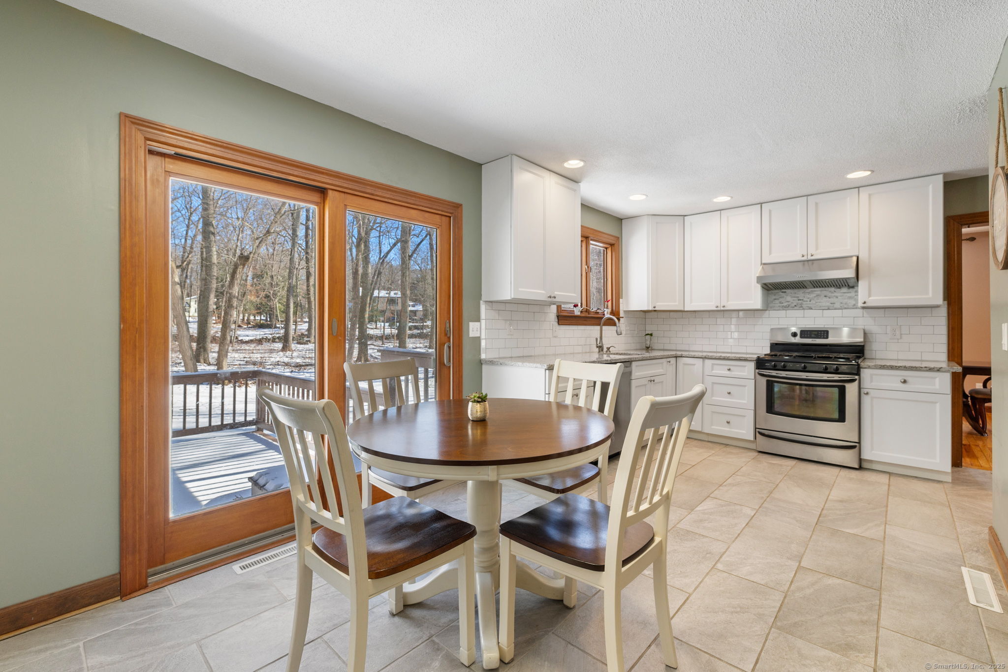 24 Elna Drive, Tolland, Connecticut image 2