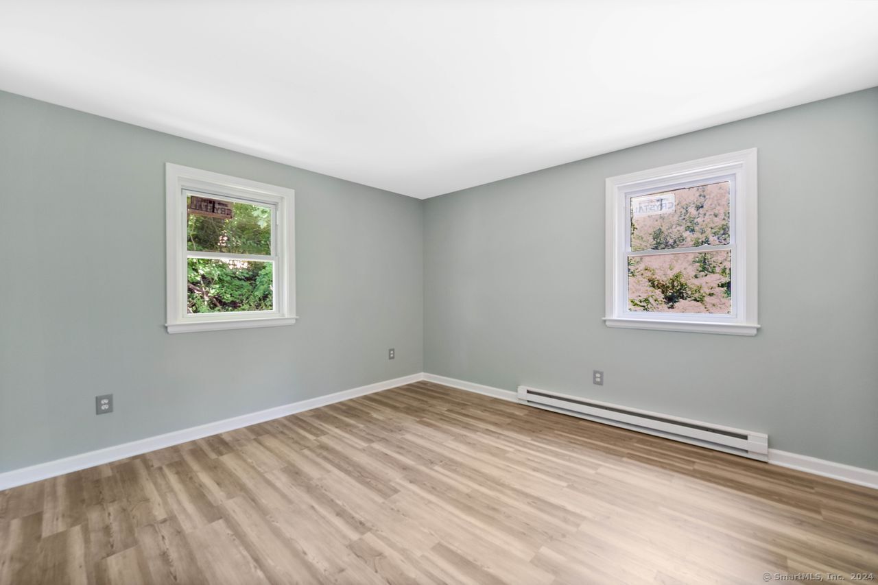 395 Washington Road, Plymouth, Connecticut image 29