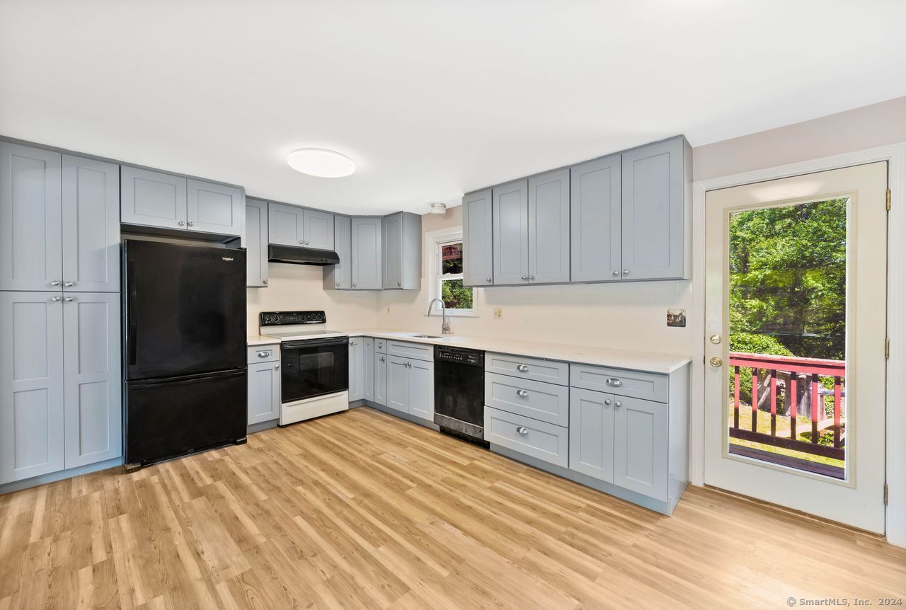 395 Washington Road, Plymouth, Connecticut image 15