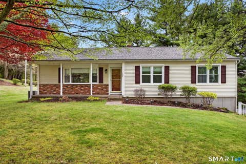Homes For Sale - 112 Lanes Pond Road<br/> New Haven County, North Branford, CT 06472