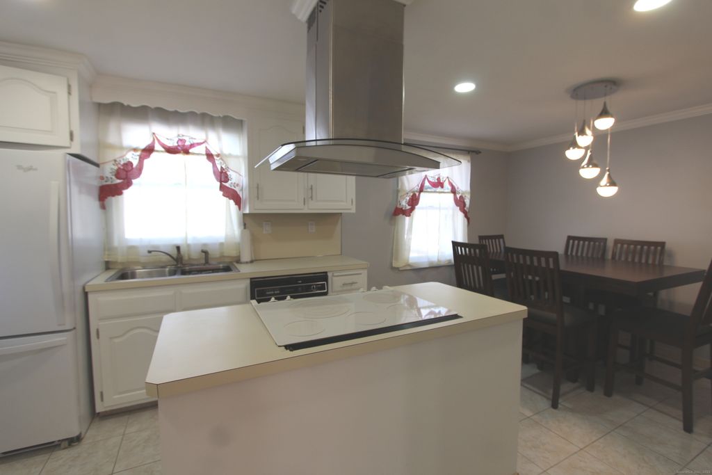 Photo of 98 Shadycrest Drive, East Hartford, CT 06118 (MLS # 24142180)