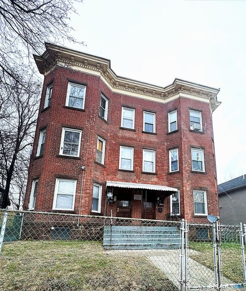 Photo of 186 Benton Street, Hartford, CT 06114 (MLS # 24161875)