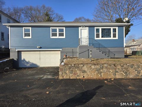 Photo of 28 Hugo Street, West Haven, CT 06516 (MLS # 24171914)