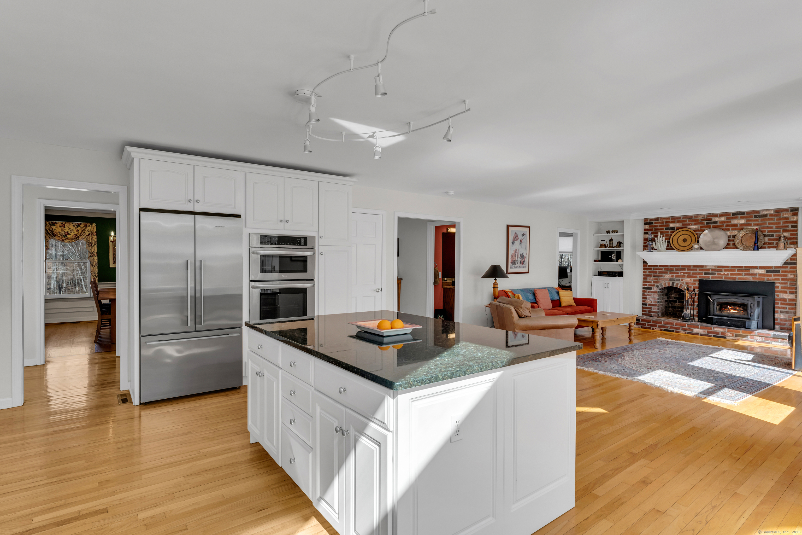 20 Northwood Road, Madison, Connecticut image 12