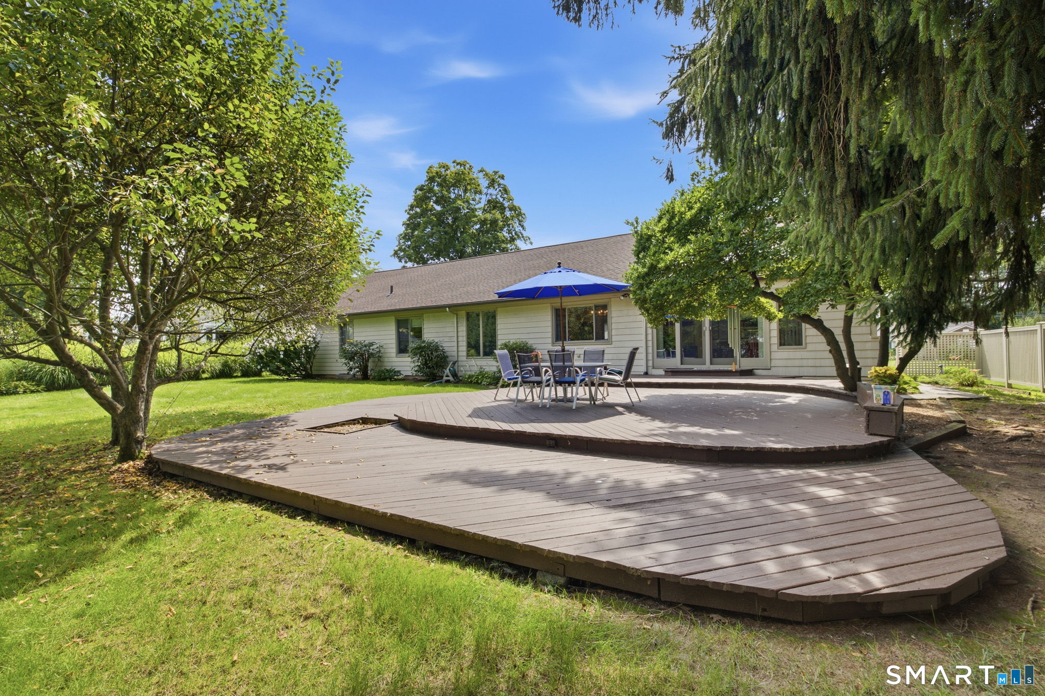 30 West Ridge Drive