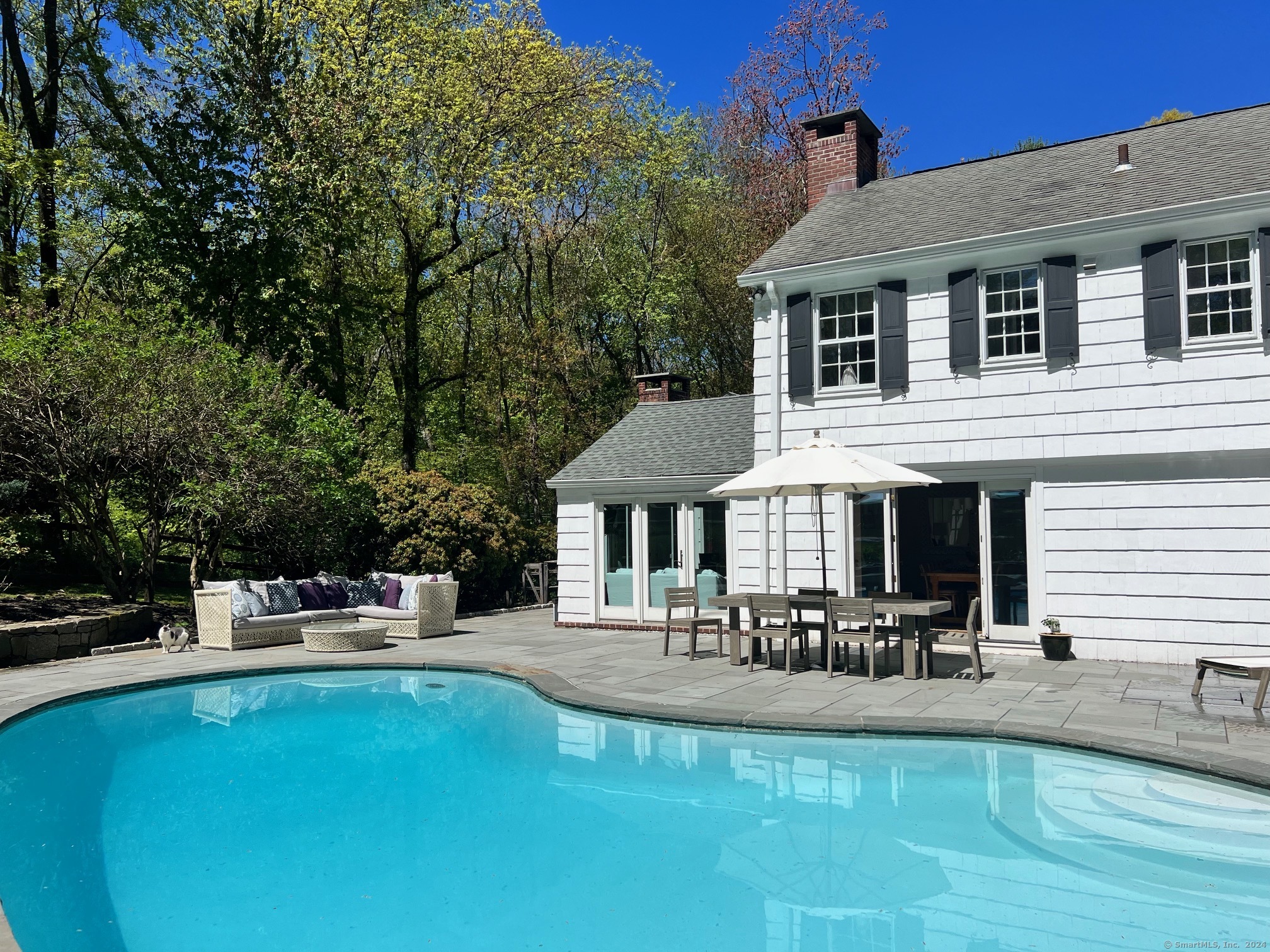 Rental Property at Circle Road, Darien, Connecticut - Bedrooms: 5 
Bathrooms: 5.5 
Rooms: 12  - $13,000 MO.