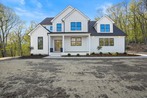 3 Shortwoods Road New Fairfield CT 06812