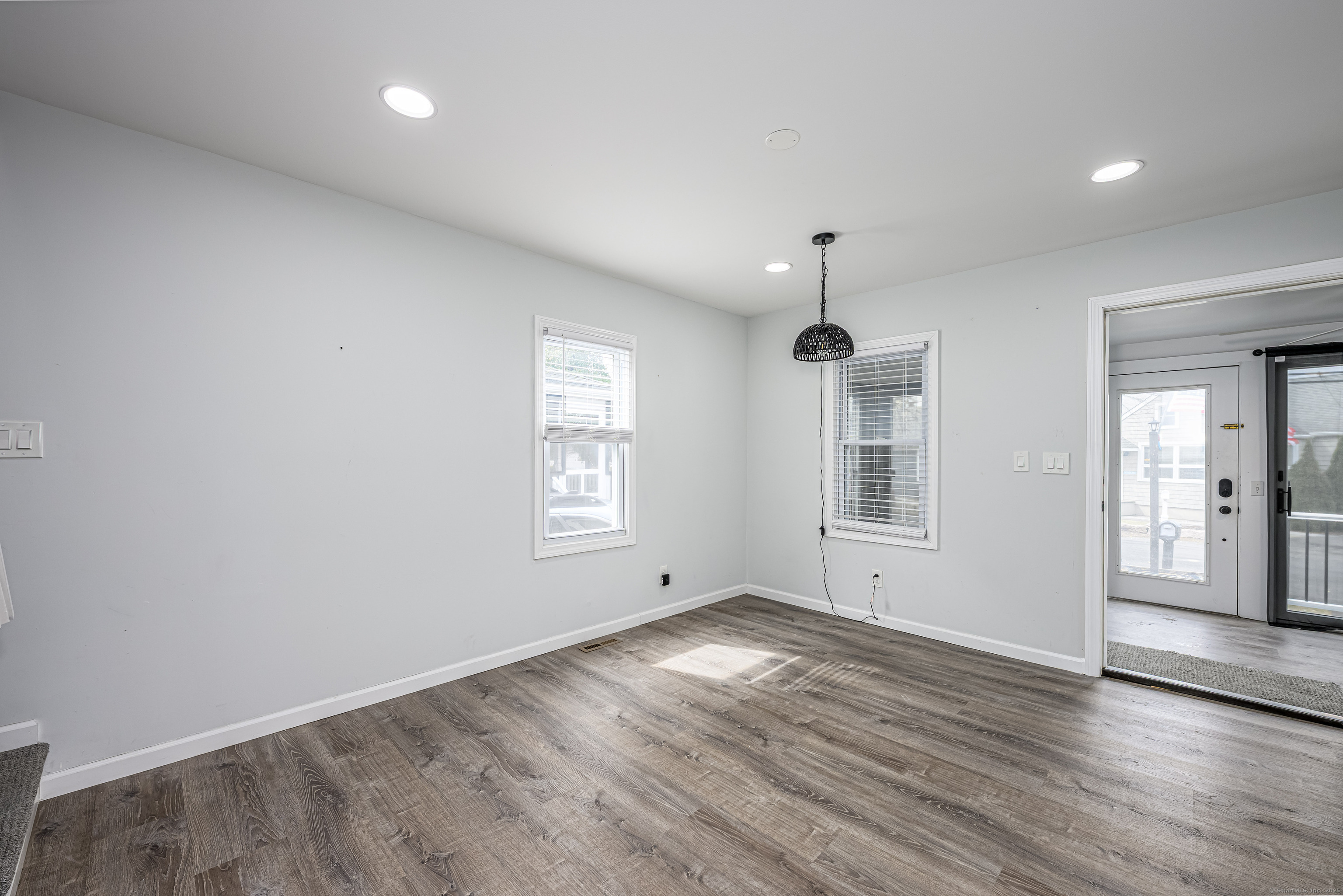 45 South Street, East Haven, Connecticut image 8