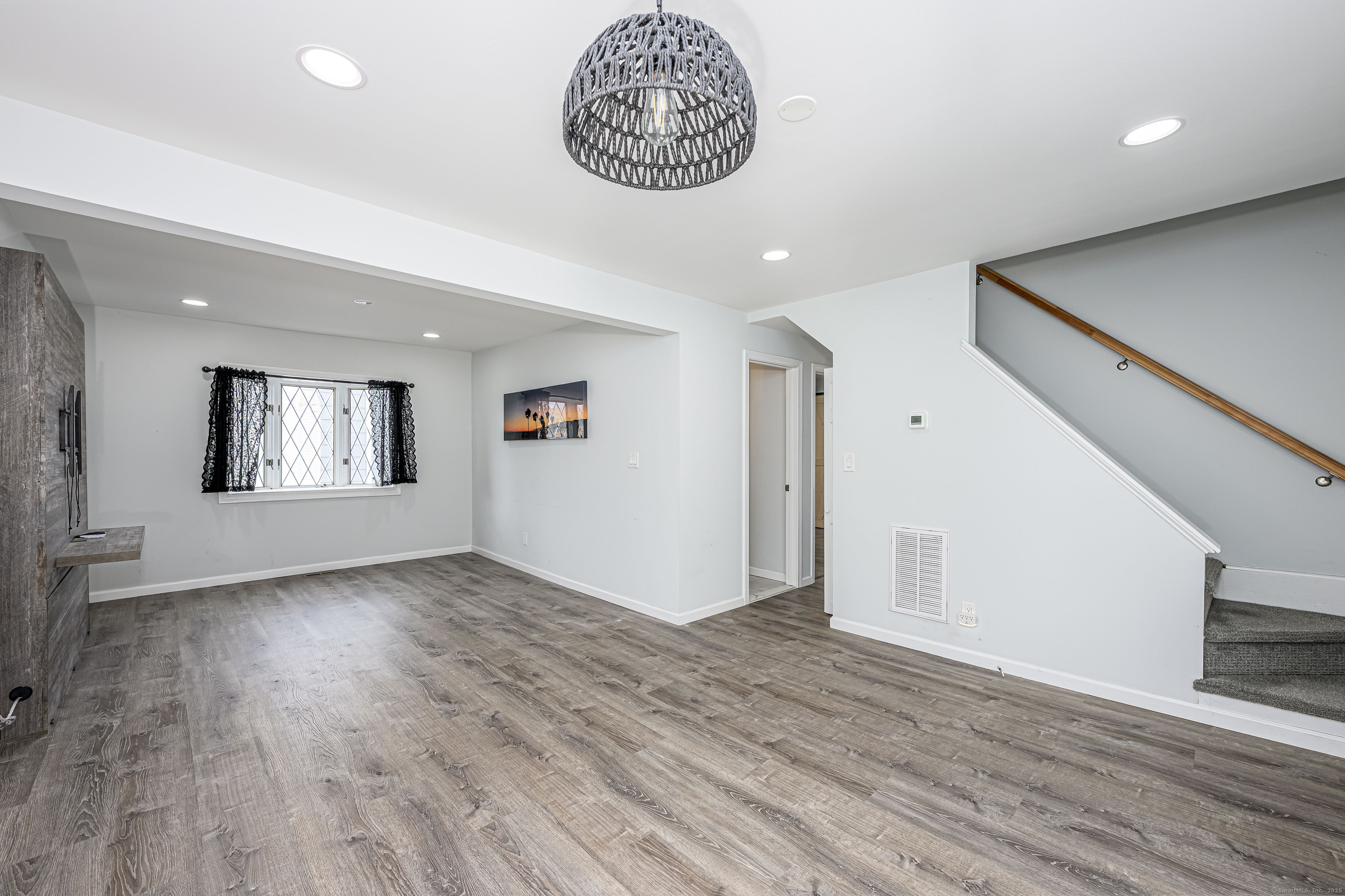 45 South Street, East Haven, Connecticut image 10