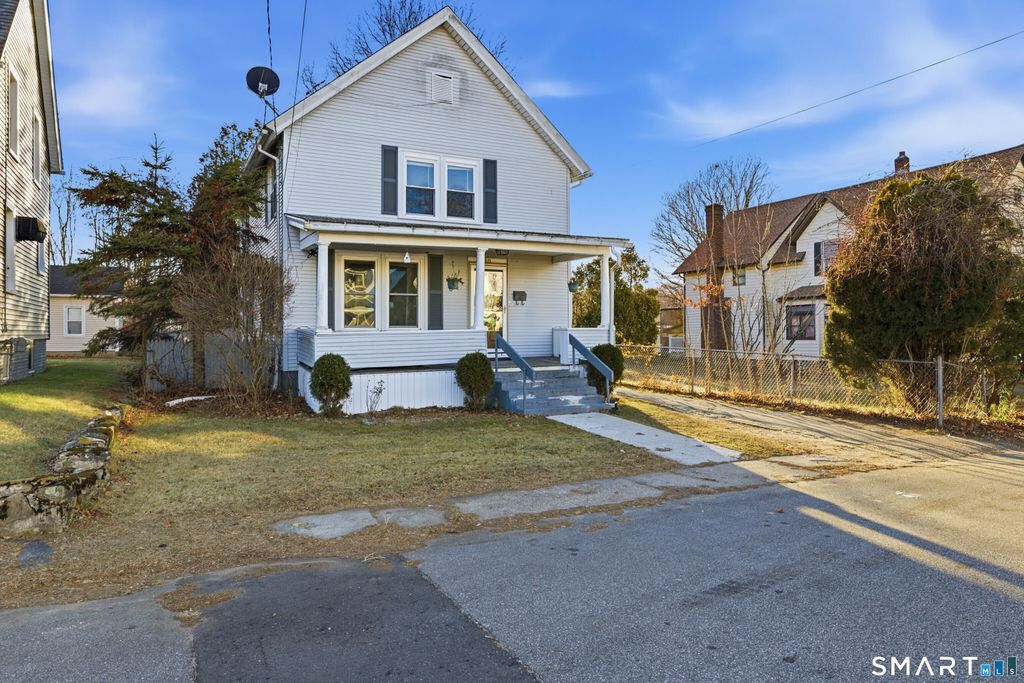 Photo of 10 Russell Road, Norwich, CT 06360 (MLS # 24144734)