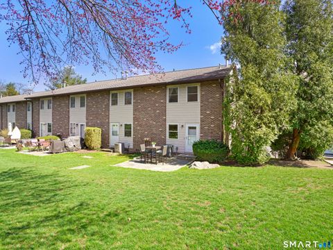 Tiny photo for 368 Knapps Highway #368, Fairfield, CT 06824 (MLS # 24165751)