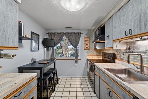 Tiny photo for 3 Sunridge Lane #3, Cromwell, CT 06416 (MLS # 24142894)