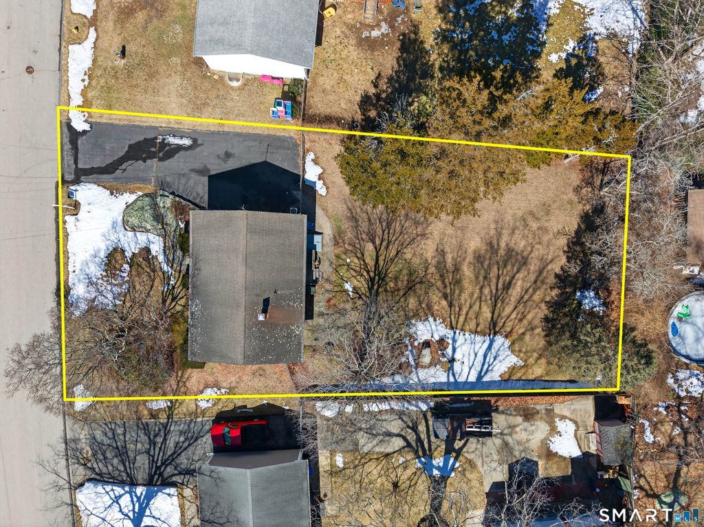 Photo of 33 Cindy Lane, Groton, CT 06355 (MLS # 24155243)