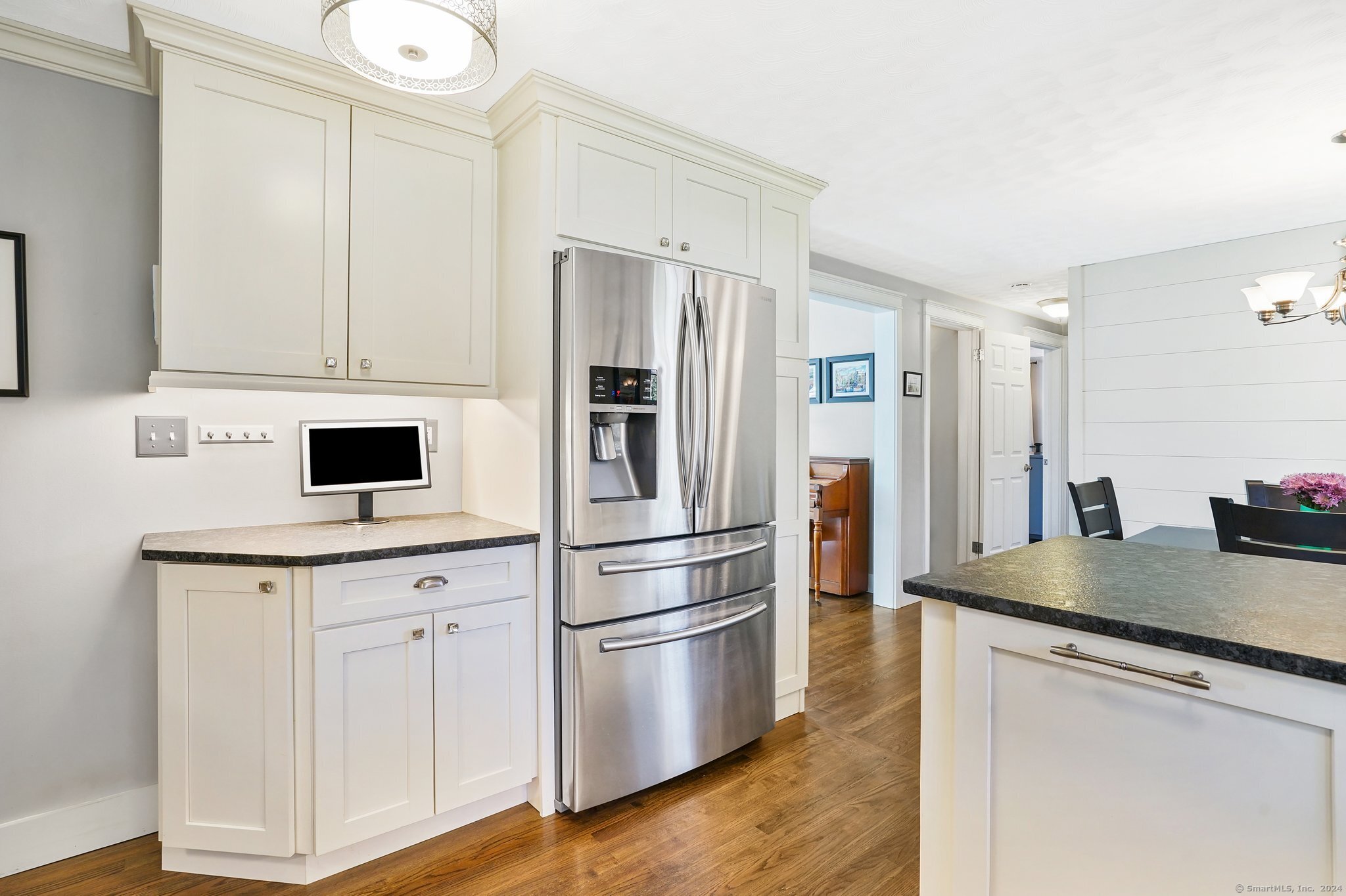 25 Circle Drive, Enfield, Connecticut image 7