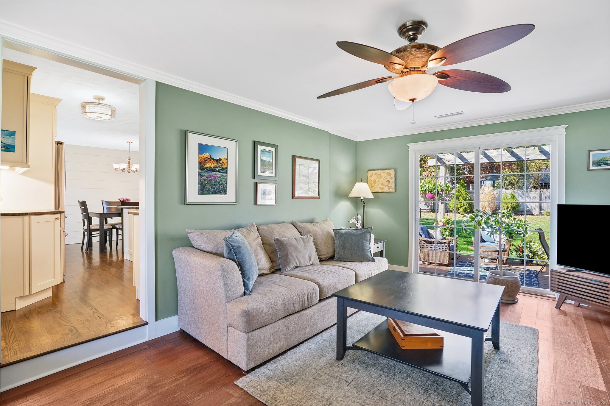 25 Circle Drive, Enfield, Connecticut image 5