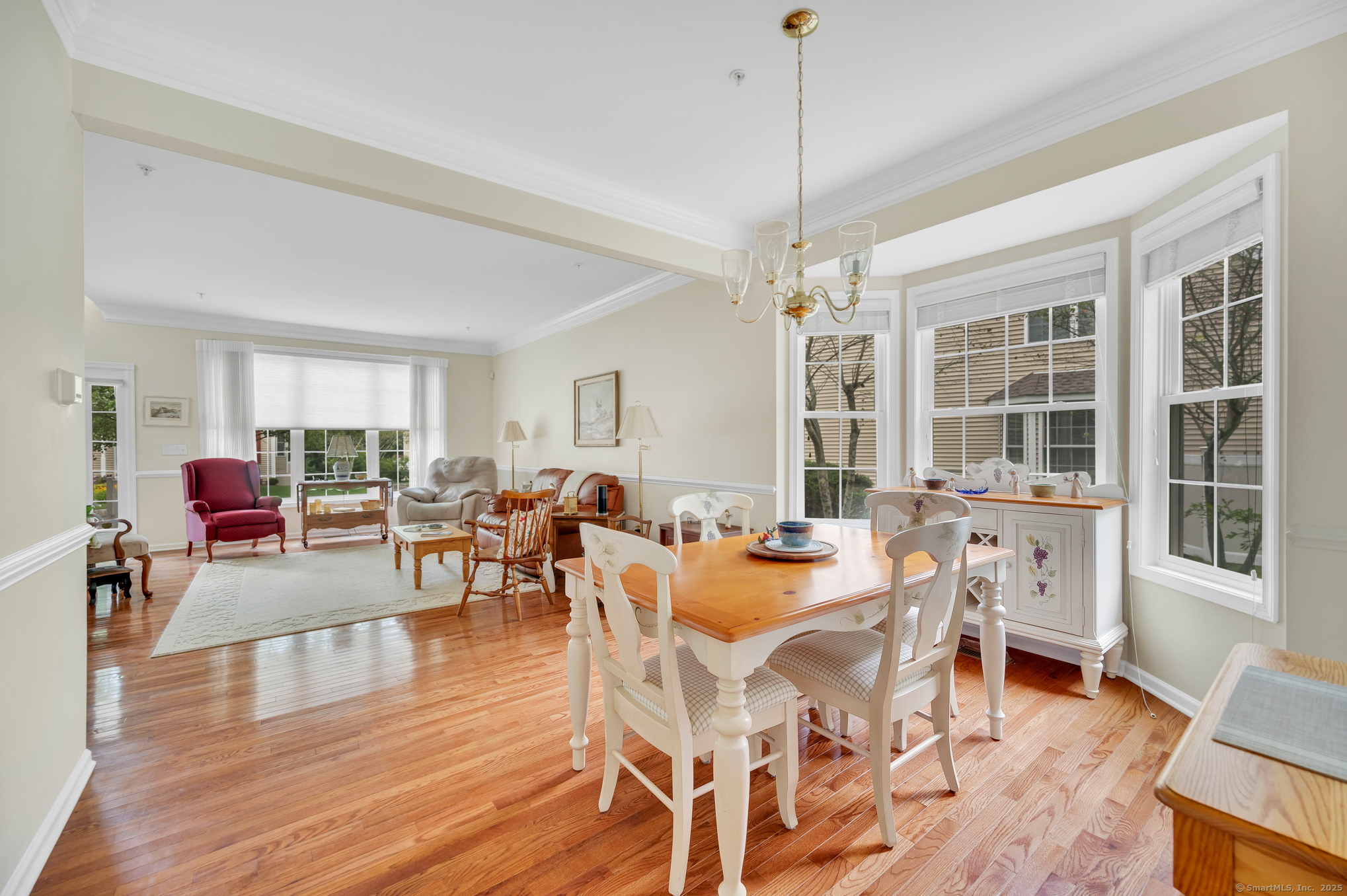 North Haven, Connecticut 06473, United States, 3 Bedrooms Bedrooms, ,3 BathroomsBathrooms,Residential,Active,178441