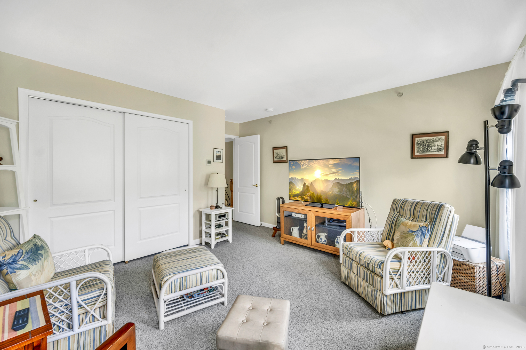 North Haven, Connecticut 06473, United States, 3 Bedrooms Bedrooms, ,3 BathroomsBathrooms,Residential,Active,178441