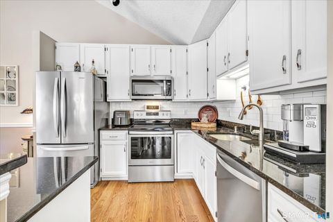 Tiny photo for 19 Pine Needle Drive #19, Shelton, CT 06484 (MLS # 24151927)