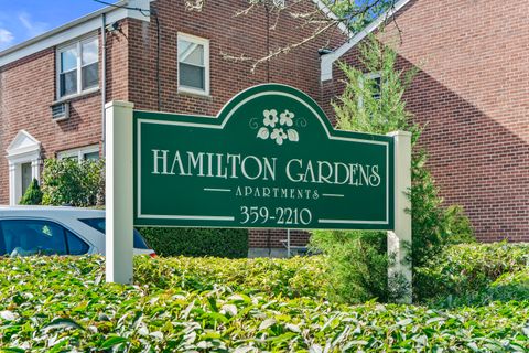 Tiny photo for 30 Hamilton Court #B, Stamford, CT 06902 (MLS # 24148489)