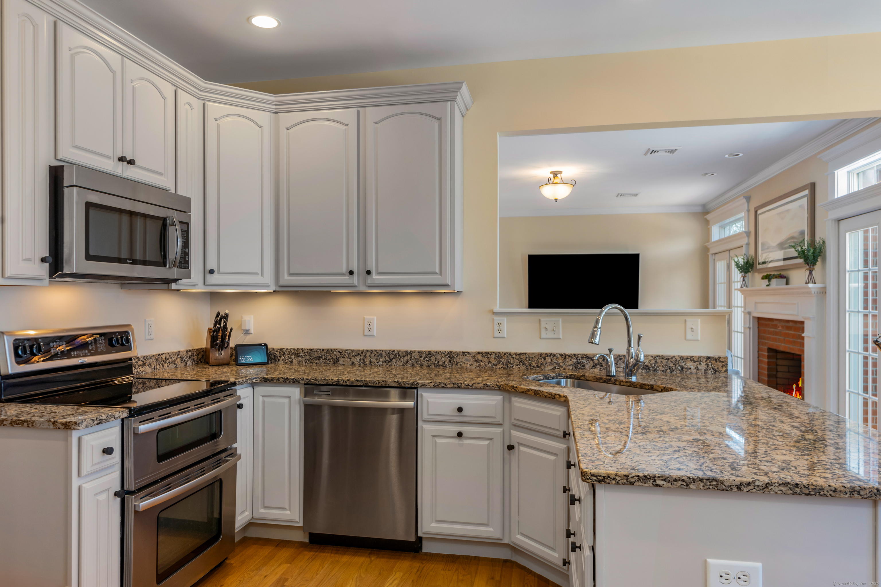 22 Wonderview Drive, Tolland, Connecticut image 14