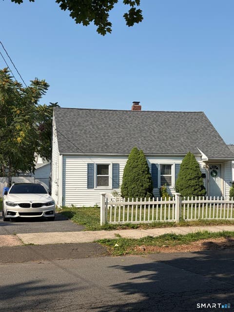 Photo of 25 Palmer Avenue, Hamden, CT 06514 (MLS # 24190041)