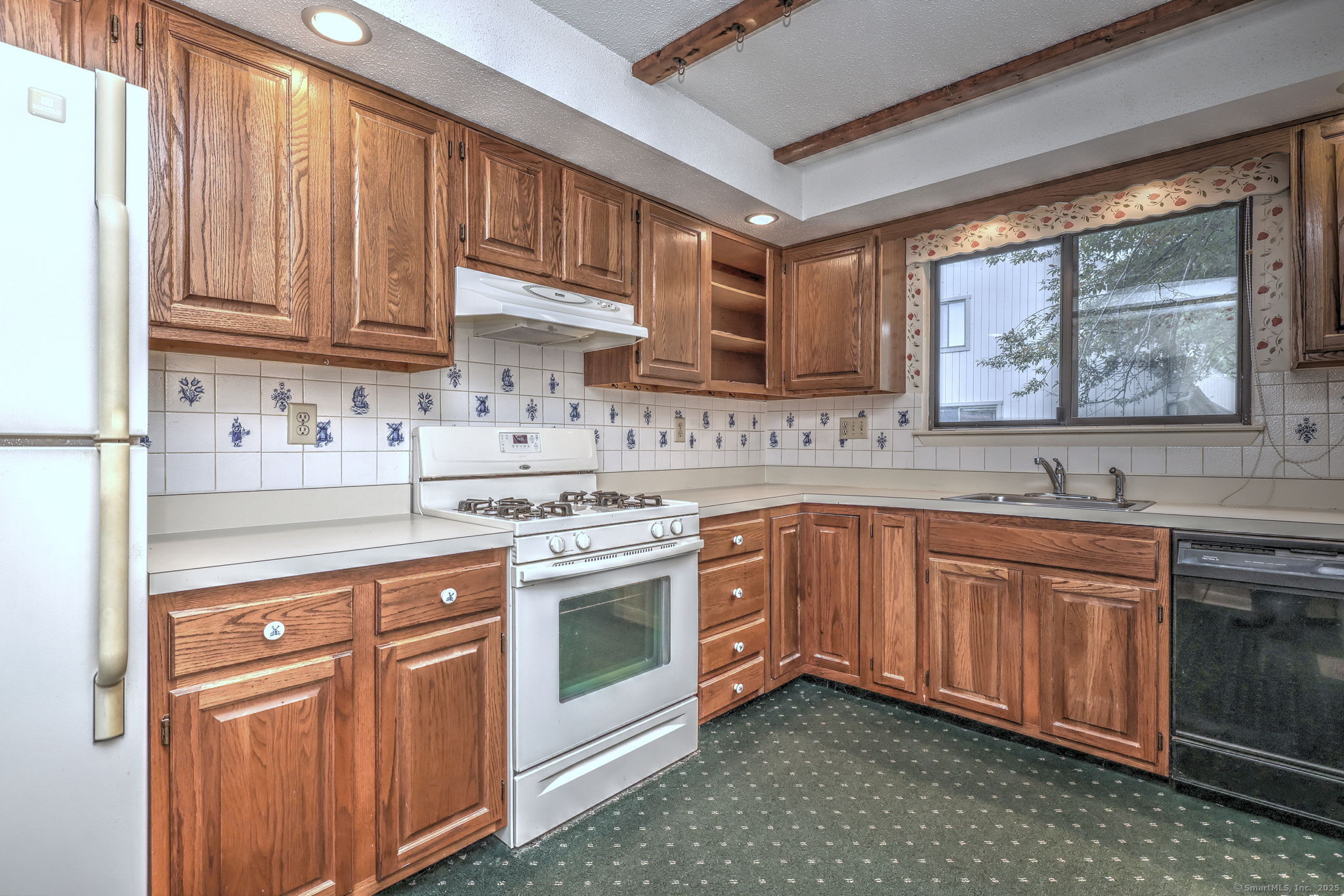 73 Dorchester Court #73, Beacon Falls, Connecticut image 13