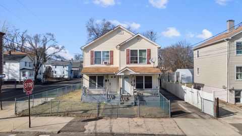 213 Pine Street New Haven CT 06513