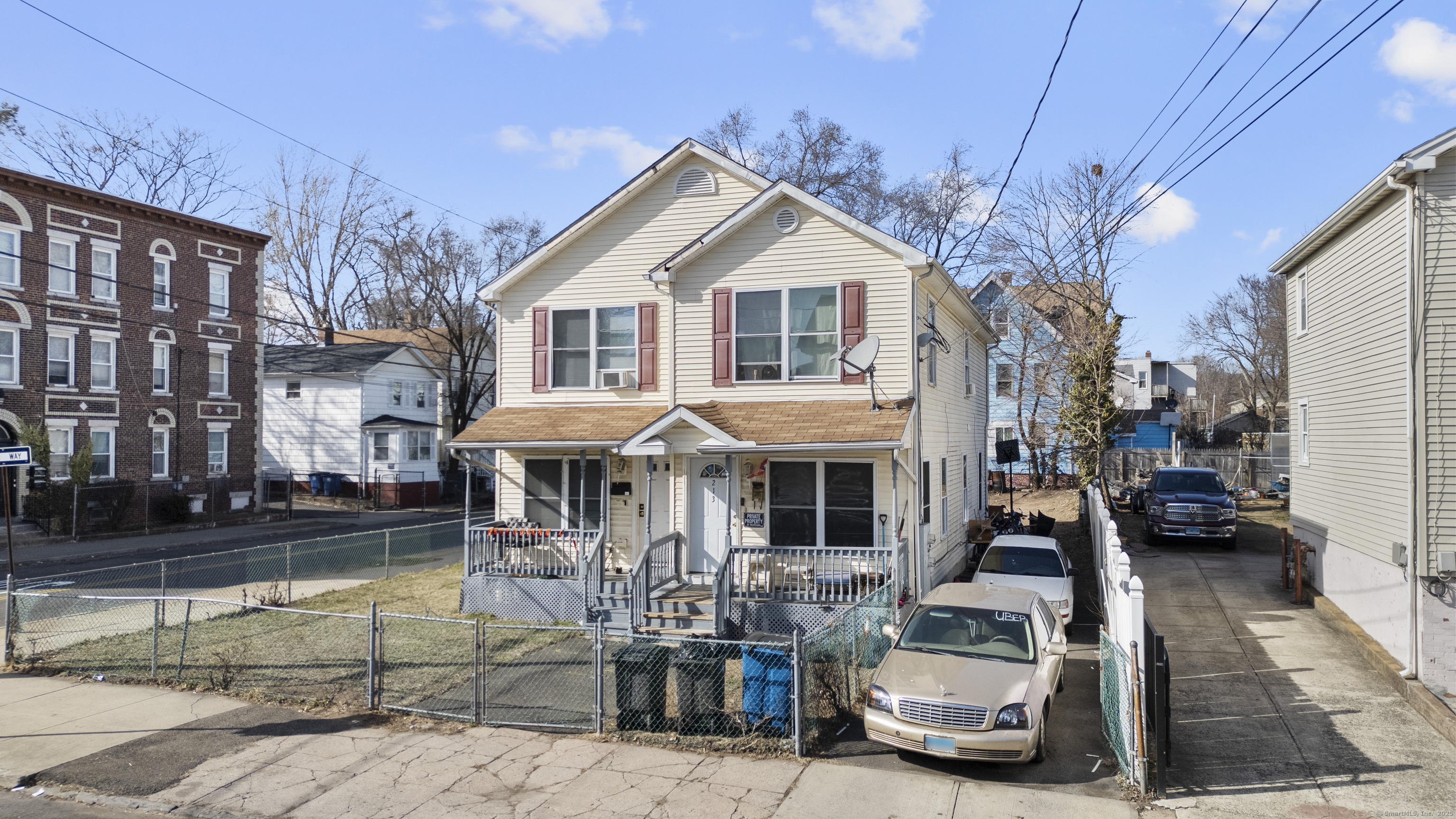 213 Pine Street