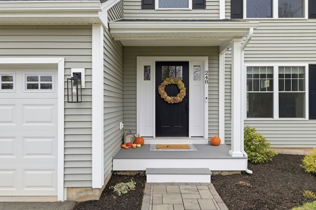 Photo of 248 Maple Hill Avenue, Newington, CT 06111 (MLS # 24142934)