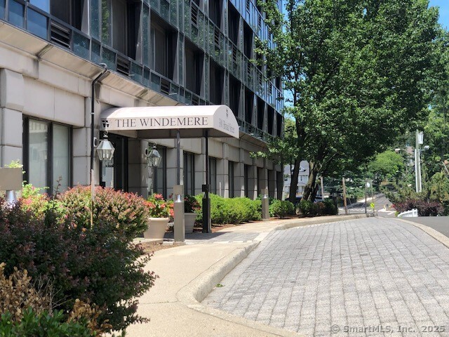 Rental Property at Broad Street 501, Stamford, Connecticut - Bedrooms: 2 
Bathrooms: 2 
Rooms: 4  - $2,600 MO.