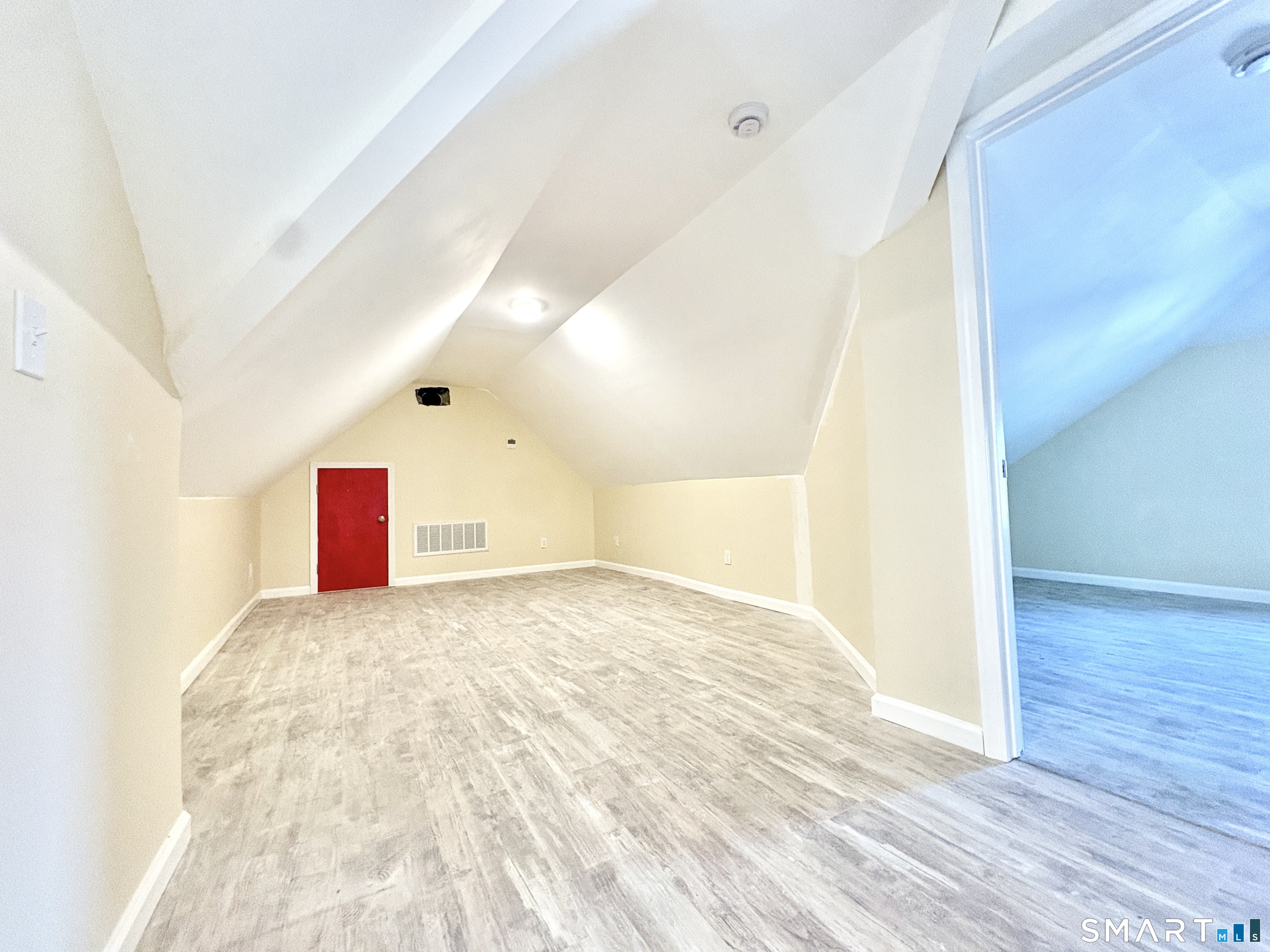 129-131 Highland Avenue 4