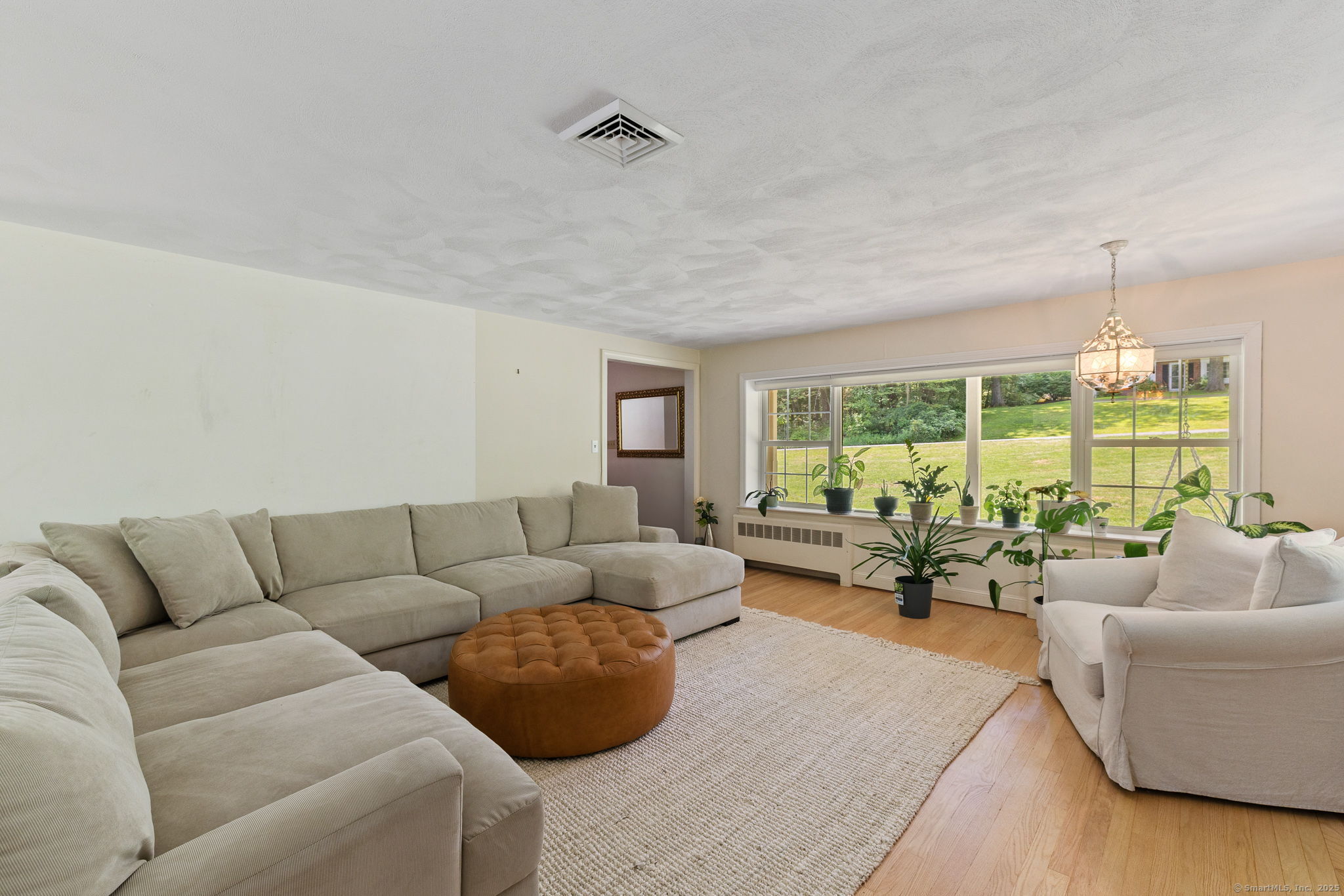 12 Eastview Drive