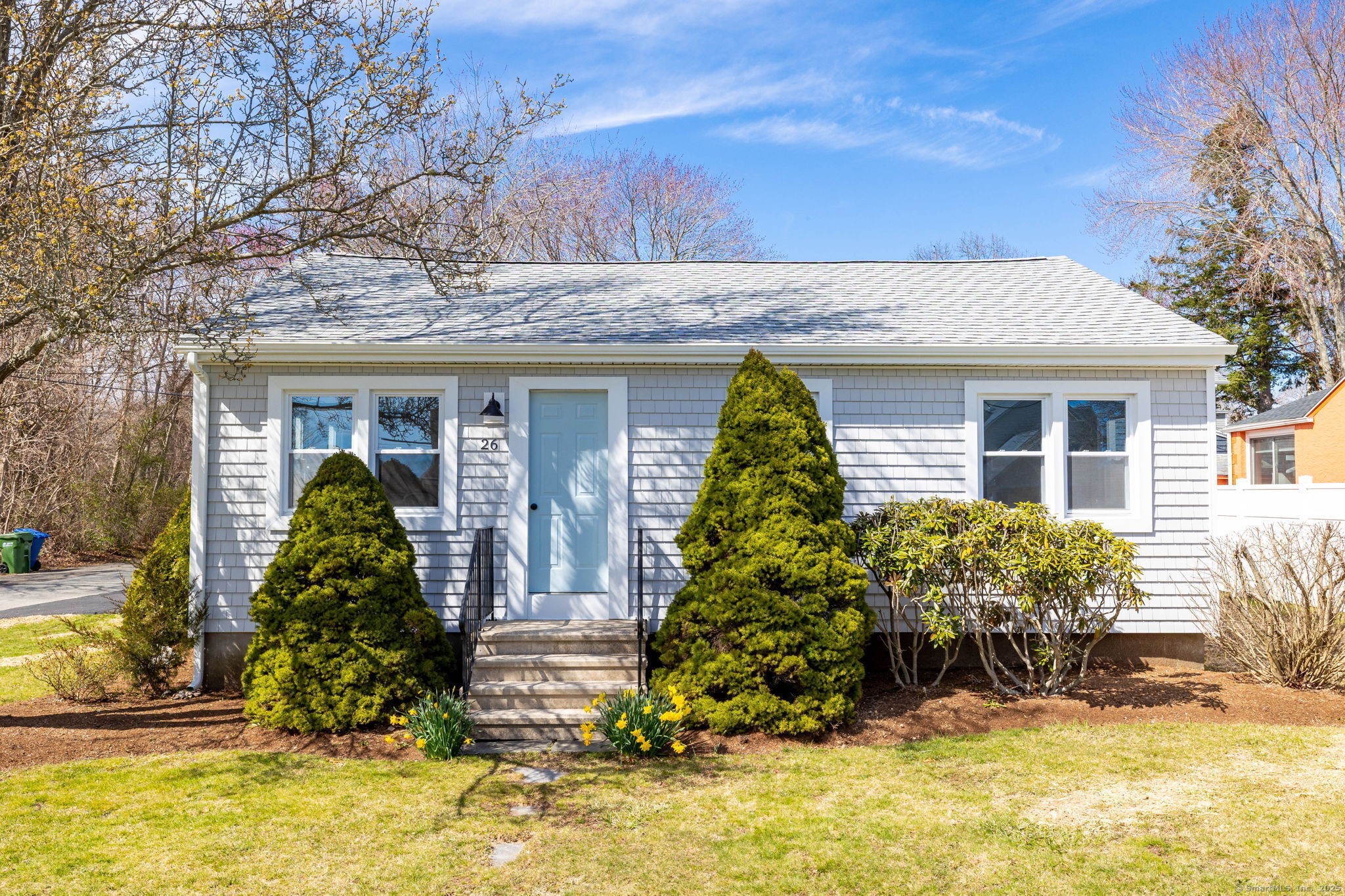 Brookside Avenue, Westbrook, Connecticut - 2 Bedrooms  
1 Bathrooms  
4 Rooms - 