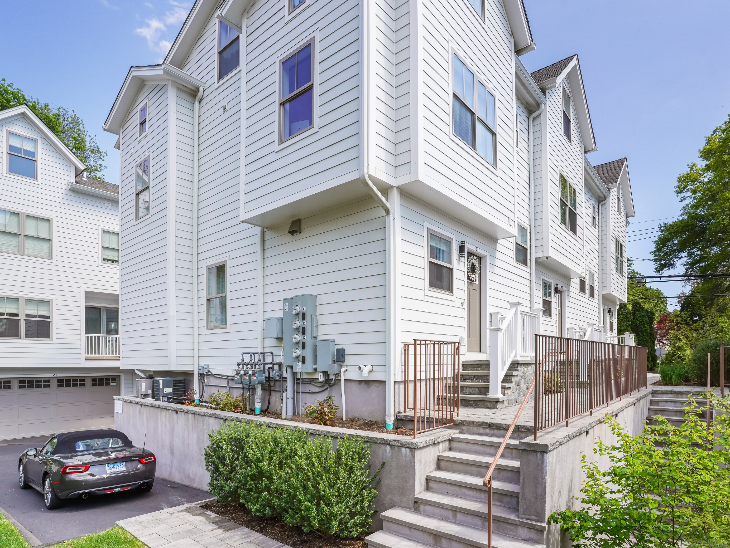 Norwalk, Connecticut 06855, United States, 3 Bedrooms Bedrooms, ,4 BathroomsBathrooms,Residential,Active,155326