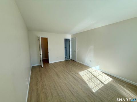 Tiny photo for 2955 Madison Avenue #APT 4, Bridgeport, CT 06606 (MLS # 24153139)