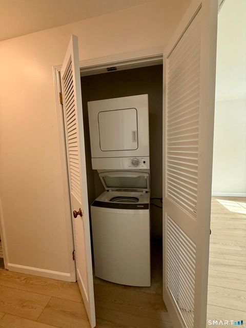 Tiny photo for 2955 Madison Avenue #APT 4, Bridgeport, CT 06606 (MLS # 24153139)