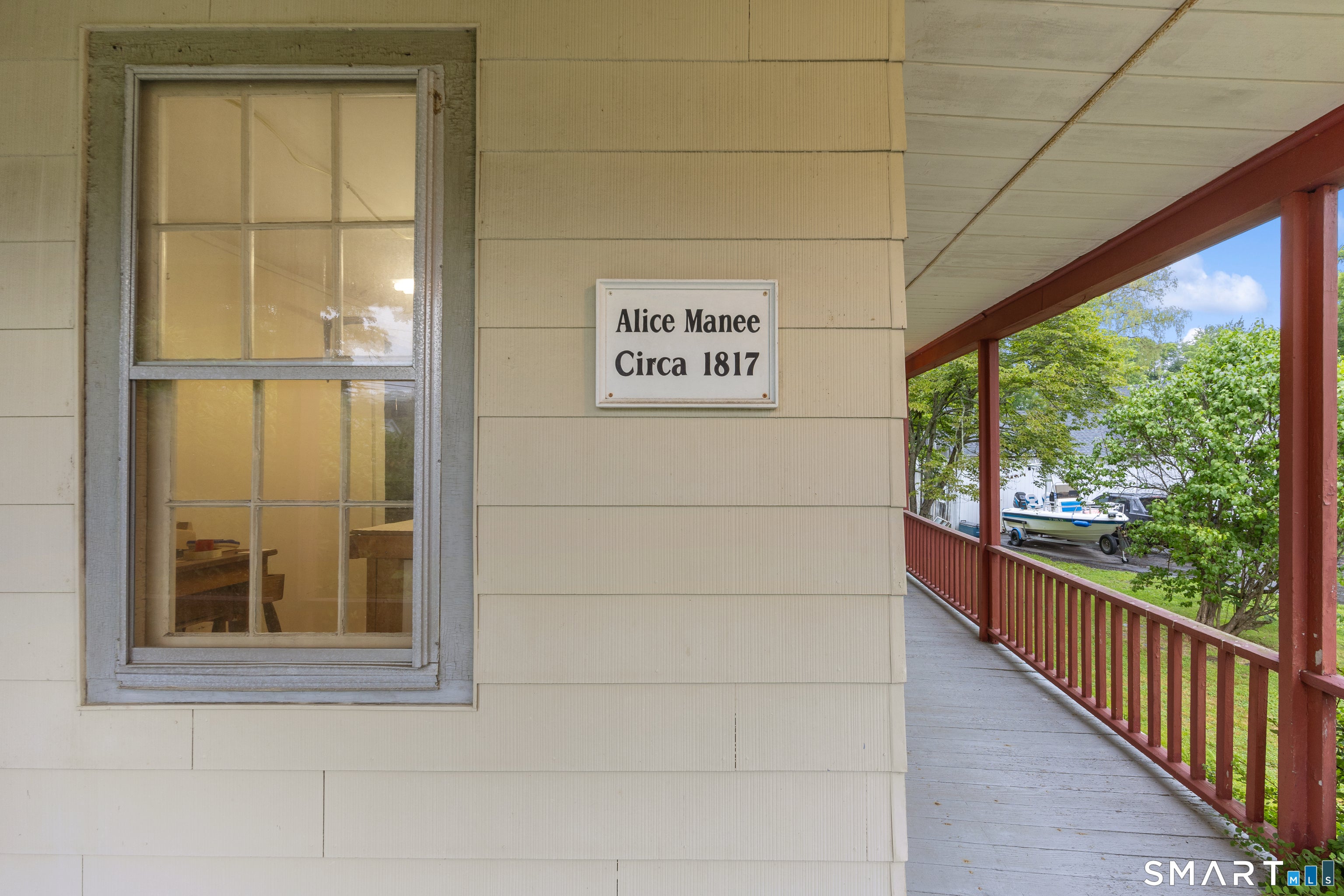 17 Plains Road