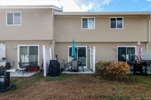 Tiny photo for 466 Danbury Road #APT 4, New Milford, CT 06776 (MLS # 24136030)