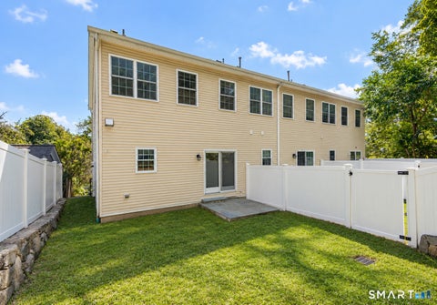 Tiny photo for 806 Hope Street #1, Stamford, CT 06907 (MLS # 24205114)