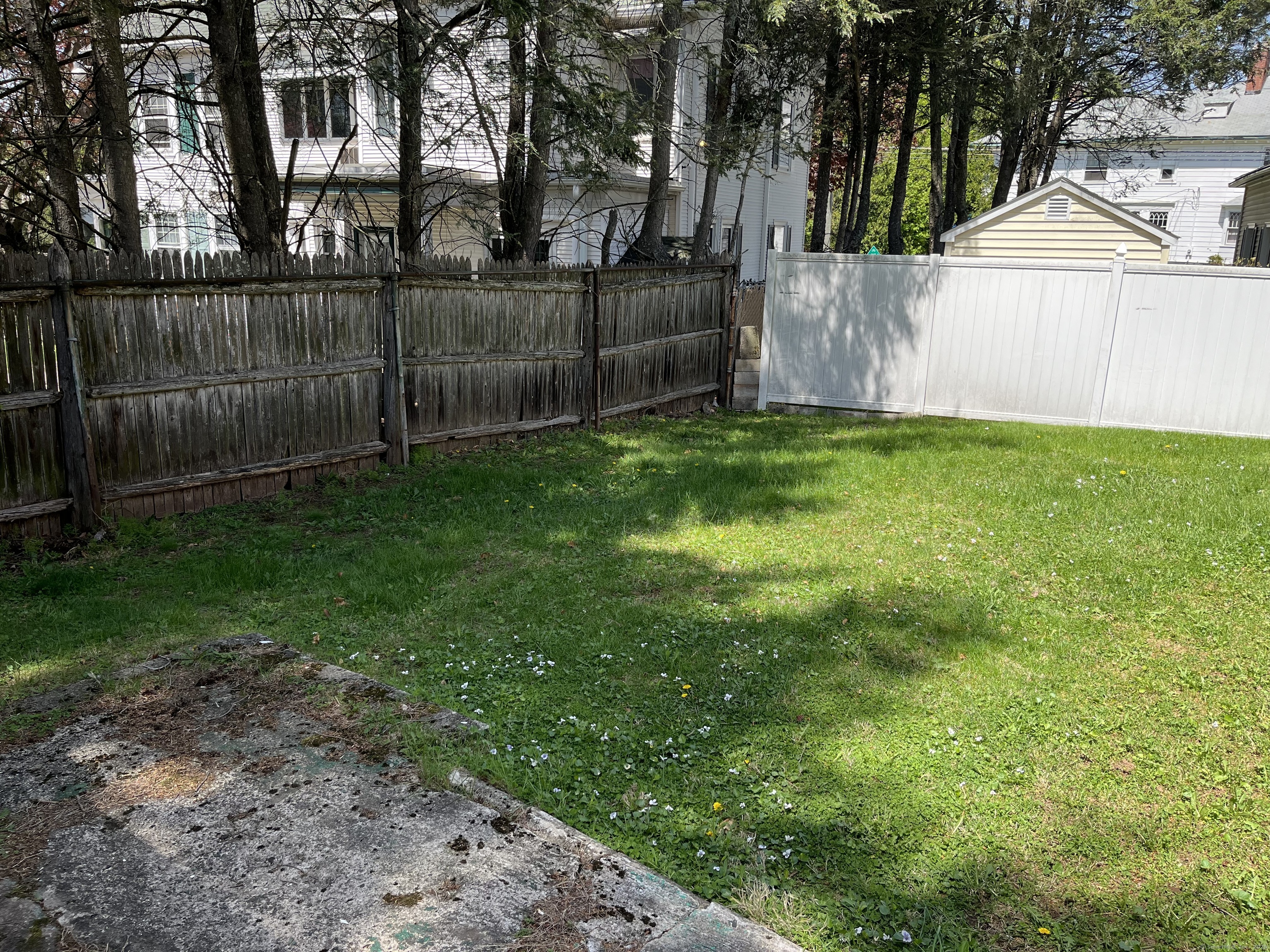 225 Vine Street, New Britain, Connecticut image 27