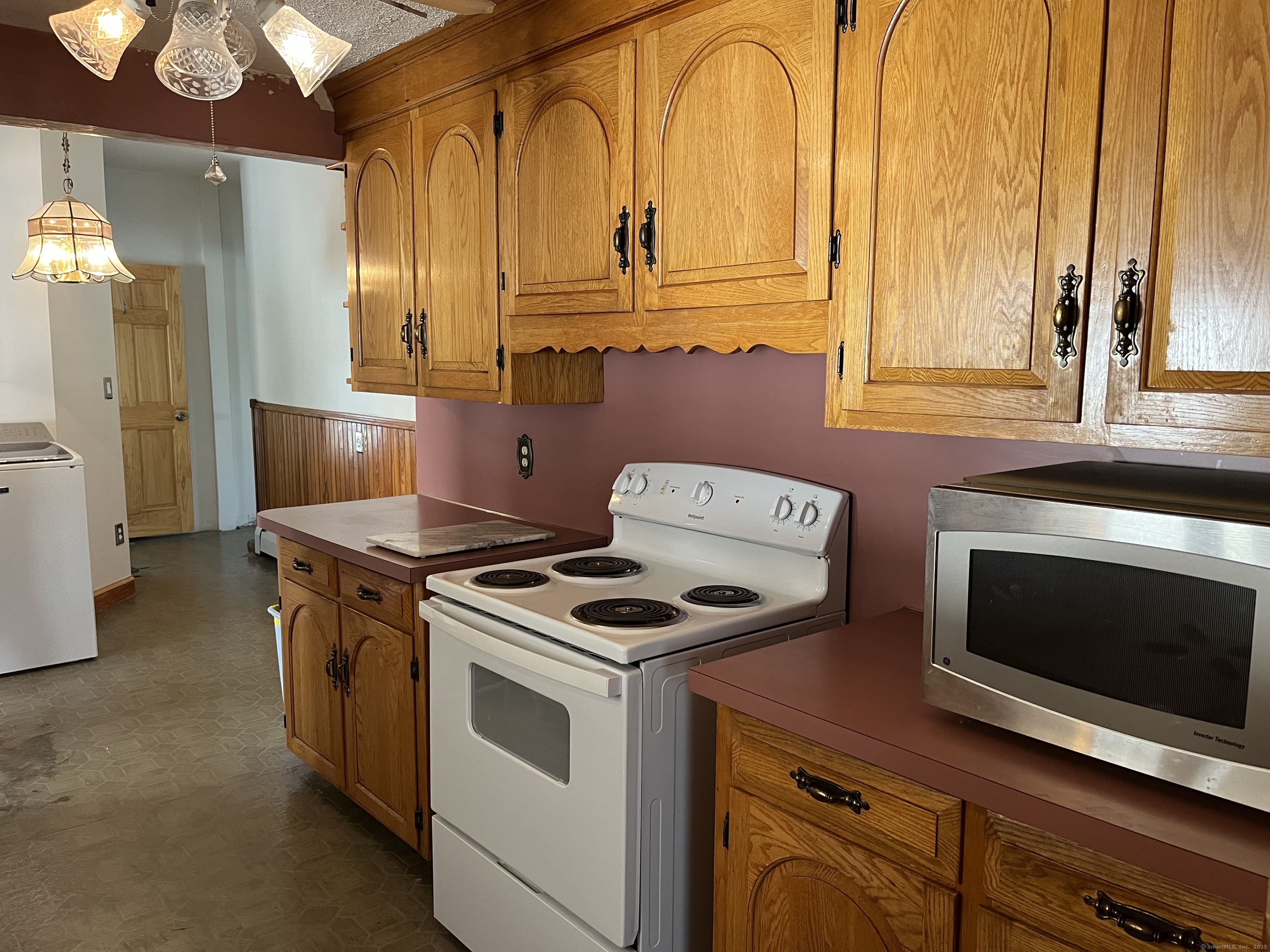 225 Vine Street, New Britain, Connecticut image 22